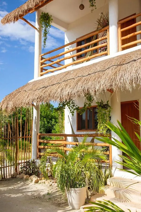 Aak Estudios Holbox - Self Check In Hotel