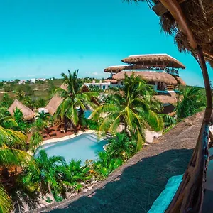 4* Aparthotel Ensueno & Club